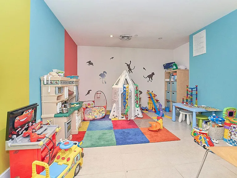 572 5th Ave #6A — Photo 17