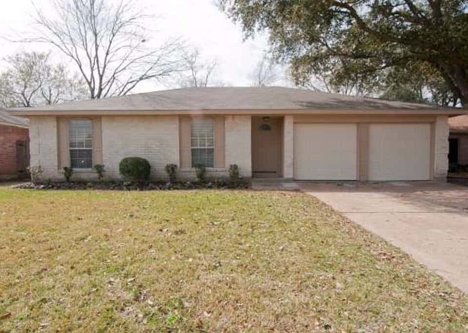 1st image of 16422 Forest Bend Ave