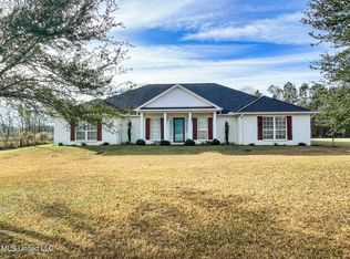 8104 Tanner Williams Rd, Lucedale, MS 39452