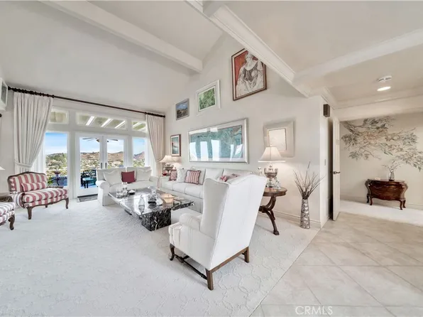 5504 E Crest De Ville Ave, Orange, CA 92867