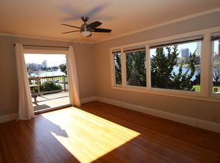 2340 Lakeshore Ave, Oakland, CA 94606