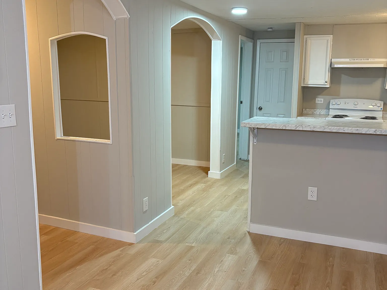 3 bed, 1400 sqft, $1,500 — Photo 2