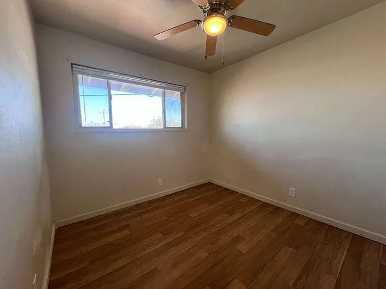 3720 Astoria St #7 — Photo 7