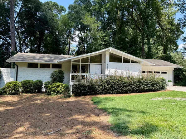 1714 Johnson Ferry Rd, Atlanta, GA 30319