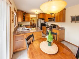 1704 Red Fox Rd, Saint Cloud, MN 56301