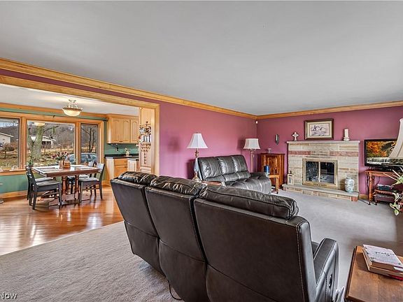 5th image of 8309 Deerfield Ave NW