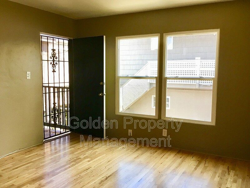 1st image of 4524-5 Georgia St