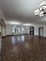 Rented by C Land Realty Co.