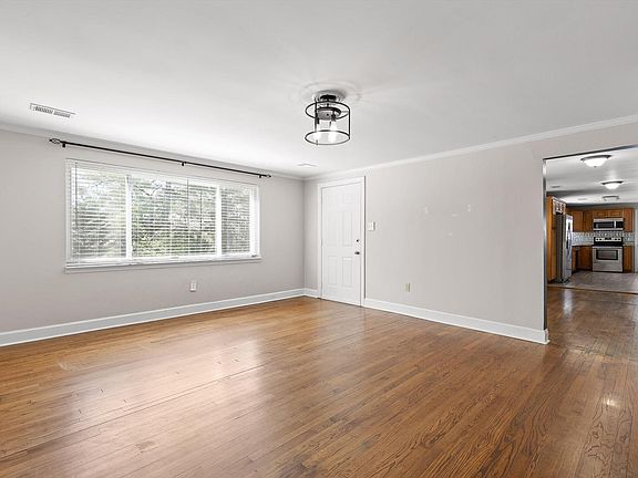 5th image of 350 Camp Jordan Rd