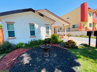 2330 N Catalina St #100, Burbank, CA 91504