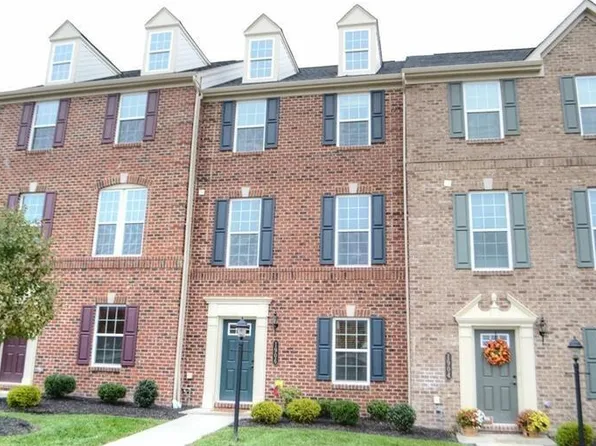 1906 Georgetown Dr, Sewickley, PA 15143