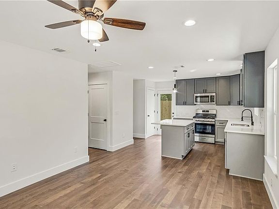 4th image of 6807 Suena Dr #A