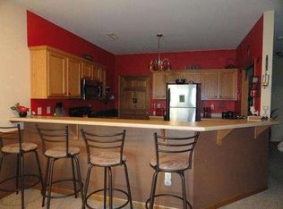 752 Bridlewood Dr UNIT 2103, Hartford, WI 53027
