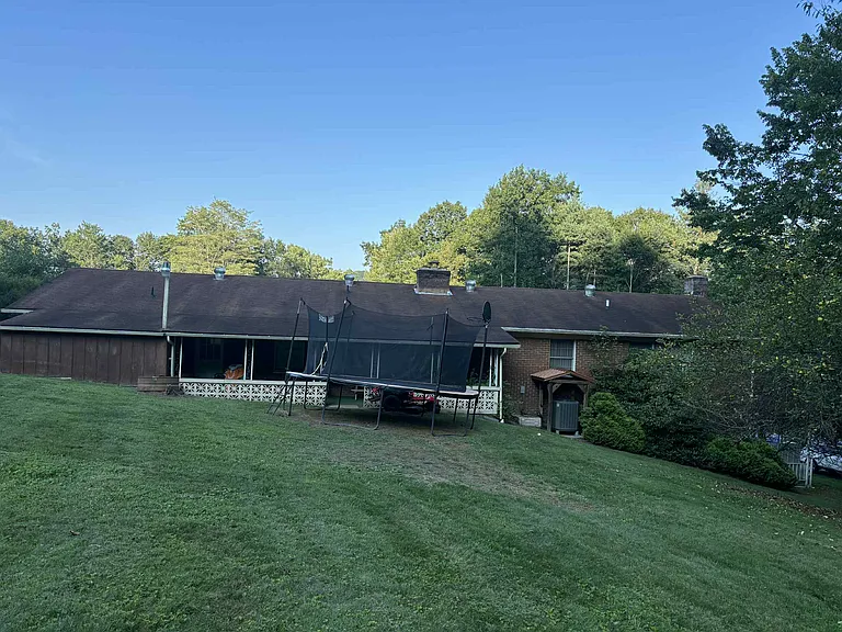 134 Dan Mont Vis — Photo 3