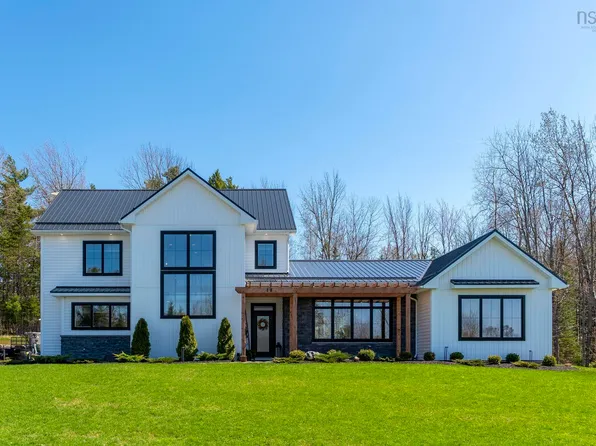18 Mount Vincent Dr, Kentville, NS B4N 0M2