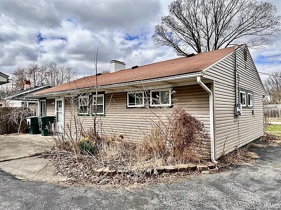 2nd image of 2409 W Oliver Dr