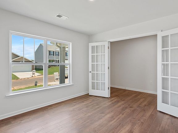 3rd image of 908 Kerwood St Lot 161
