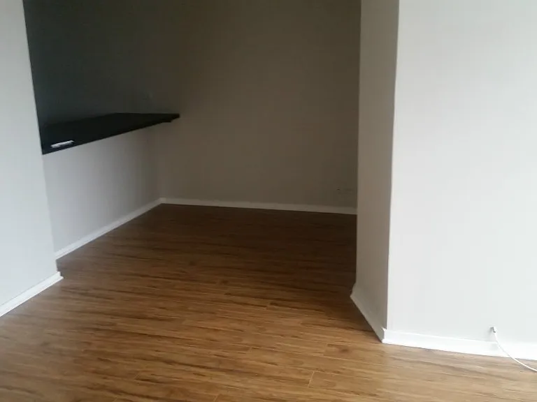 N Marine Dr — Photo 10
