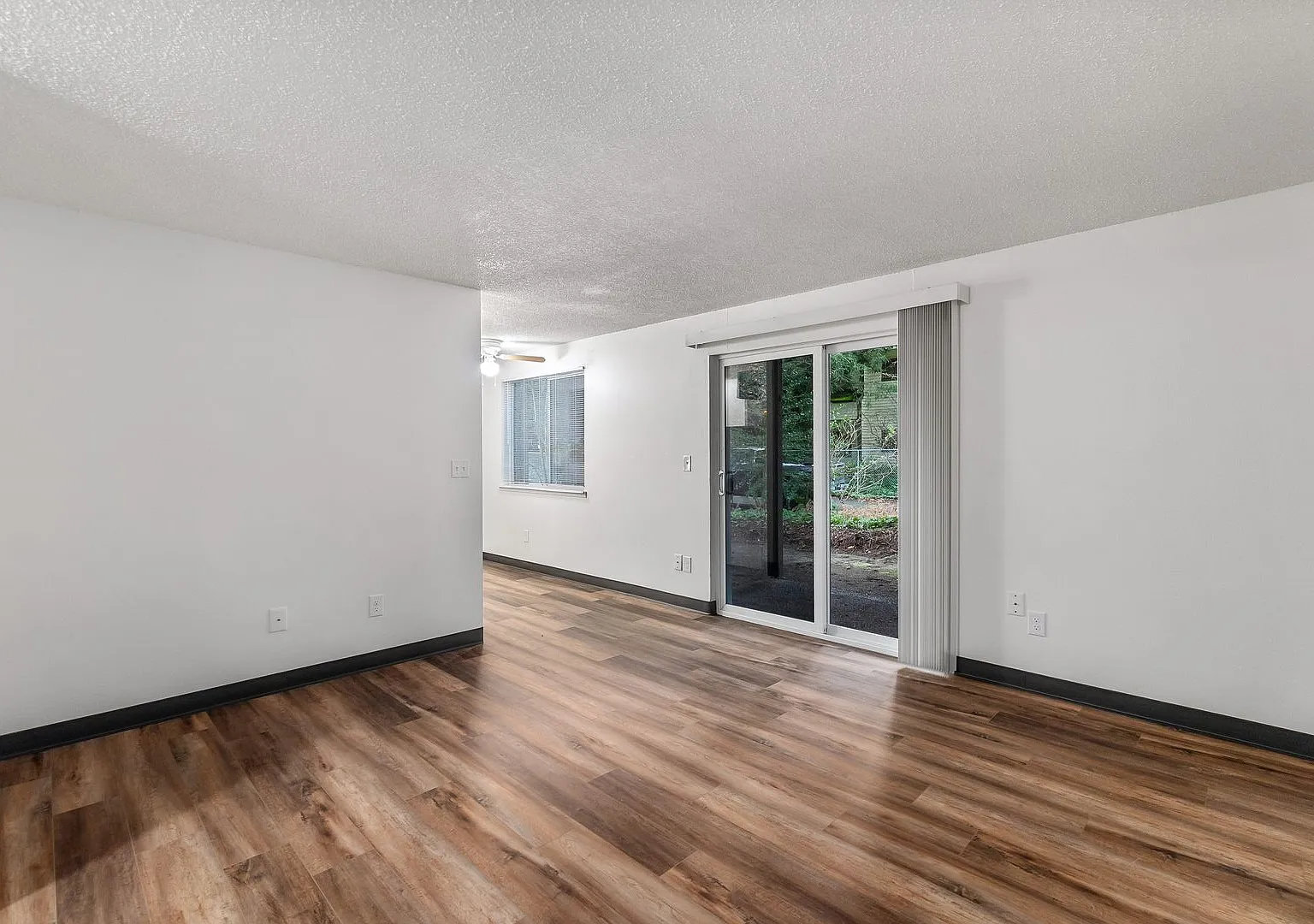 Shadow Wood Apartments — Photo 4