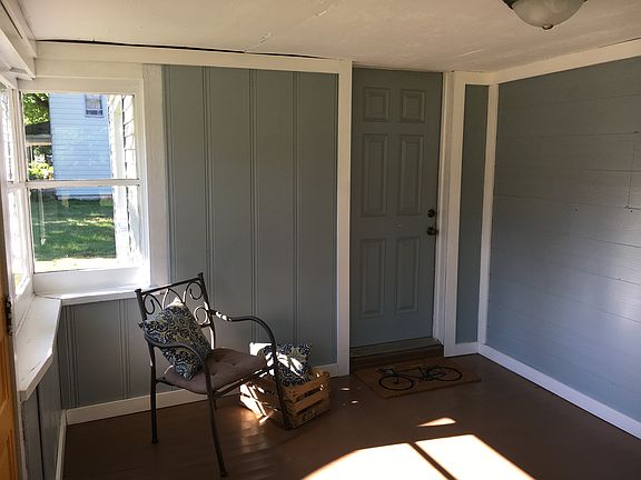 Enter into well lit safety!