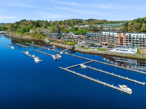 60 Merrimac St Unit 613, Amesbury, MA 01913