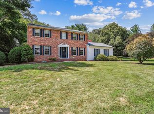 348 Lynwood Dr, Severna Park, MD