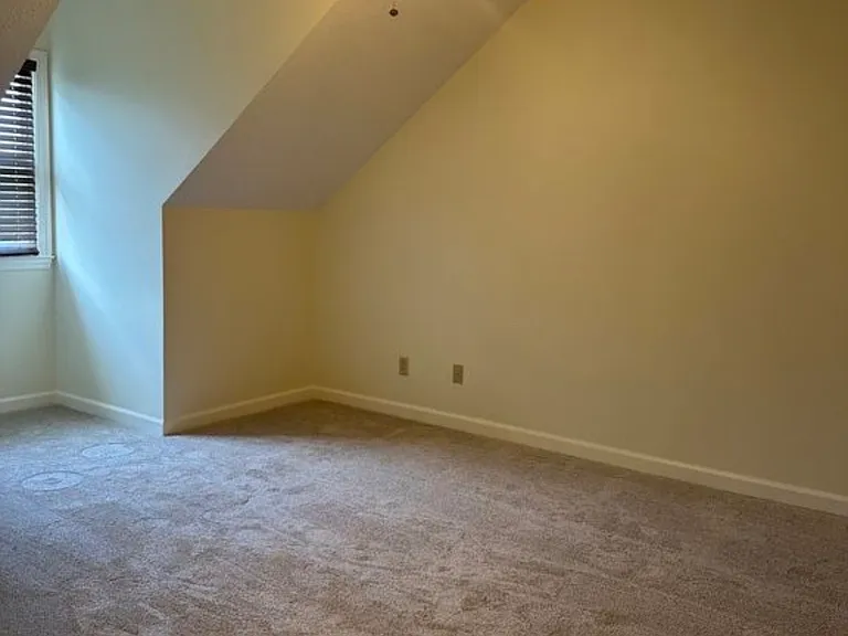 456 E Fox Den Dr — Photo 19