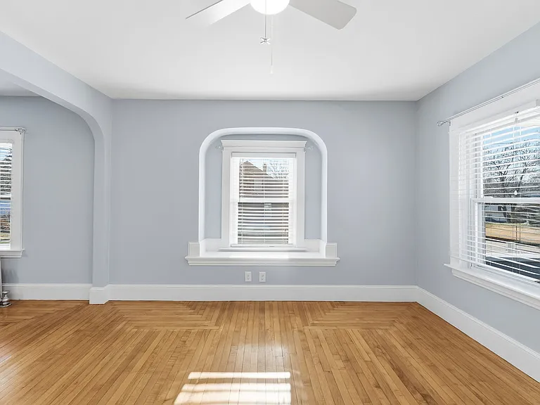17 N Pleasant St #2 — Photo 8