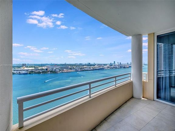 4th image of 848 Brickell Key Dr APT 2602