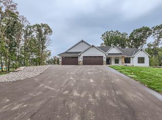 4886 146th Ave NE, Ham Lake, MN 55304