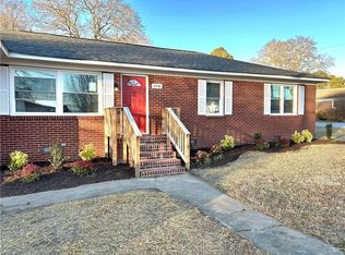 1516 Wilkins Dr, Suffolk, VA 23434