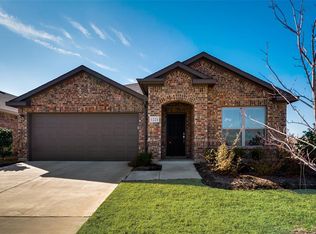1221 Templin Ave, Forney, TX 75126