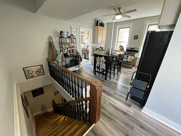 1256 N Bosworth Ave #3 — Photo 5