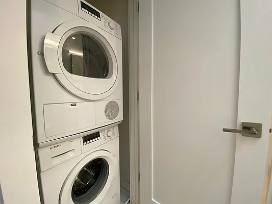 Rented by Keller Williams NYC | media 7