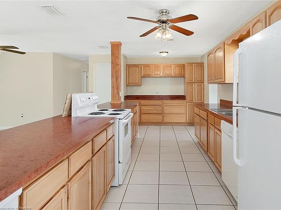 2nd image of 129 Rosemary Ave