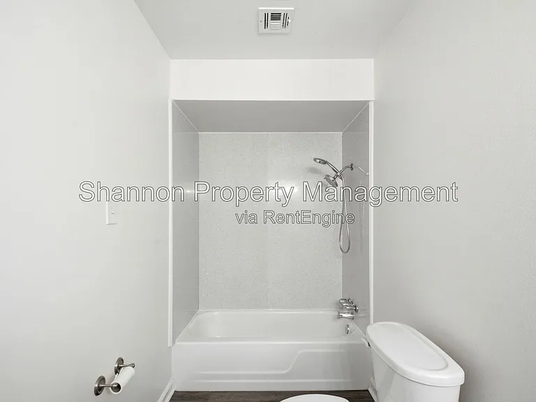 6215 Autumn Arbor Dr — Photo 24