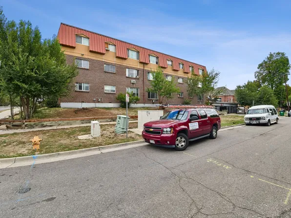 2700 Federal Blvd | Updated Apartments Near Downtown Denver with Parking!