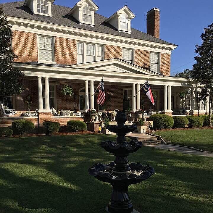 1st image of 1001 N Market St