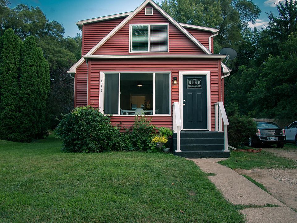1st image of 311 Hutchinson St