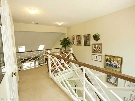 4th image of 5179 Cypress Point Cir