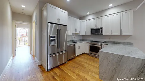 1157 Oates St NE #1 Photo 1