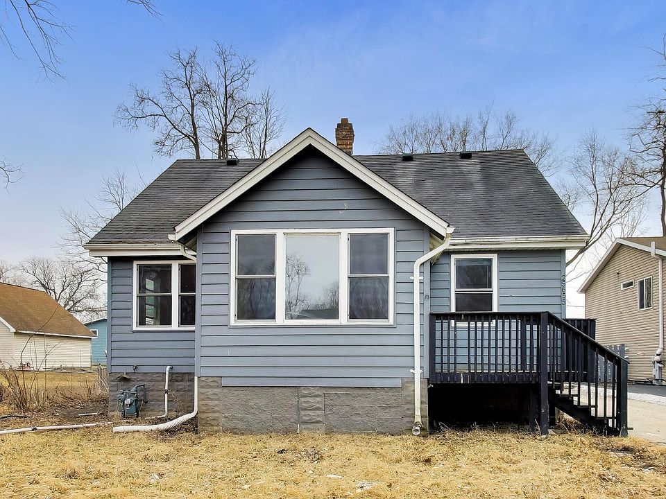 1st image of 25655 W Arcade Dr N