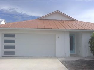 772 100th Ave N, Naples, FL 34108