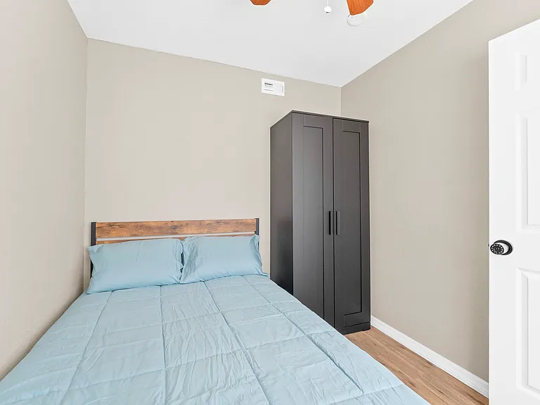 Wild Rose Dr NE — Photo 1