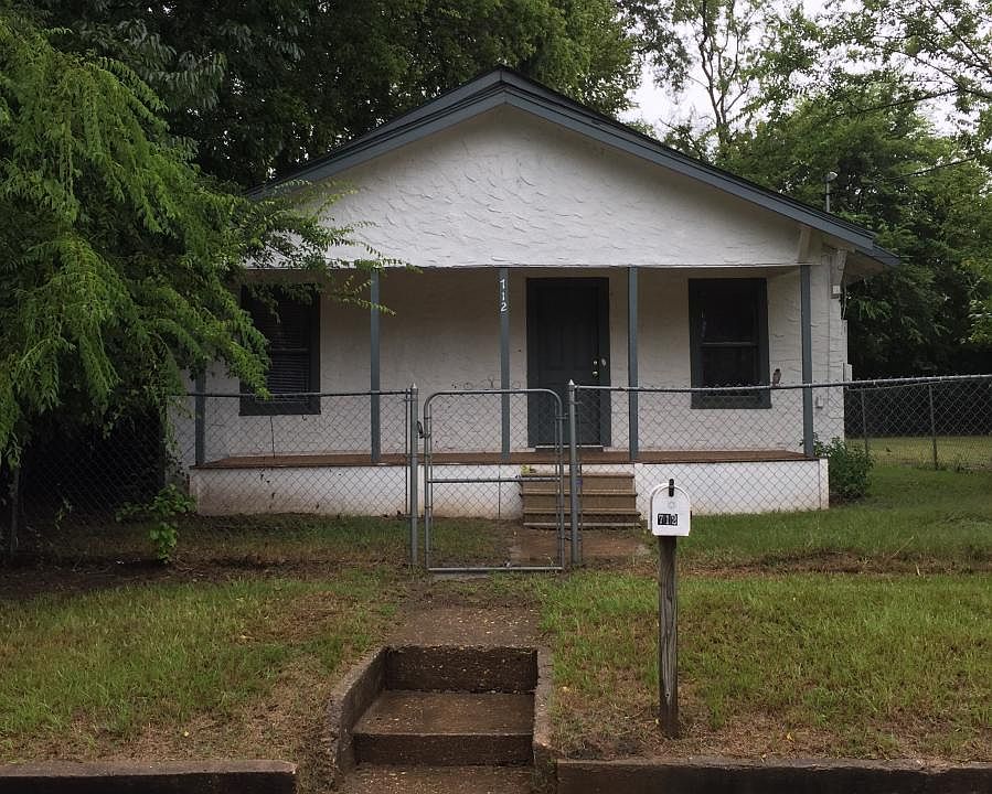 1st image of 712 W Quitman Ave