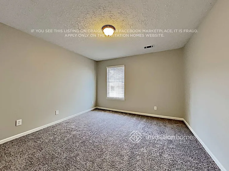 939 Bramble Way — Photo 12