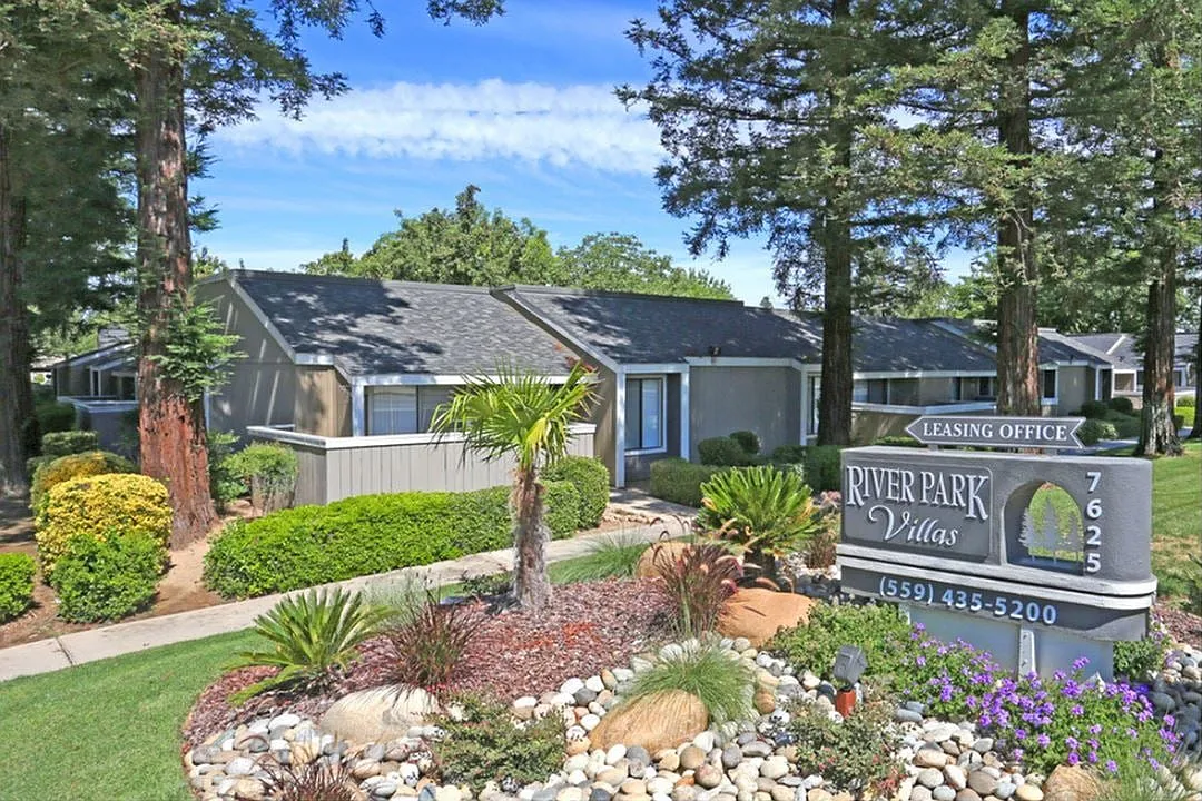 River Park Villas — Photo 1