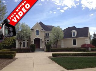 20940 Turnberry Blvd, Northville, MI 48167