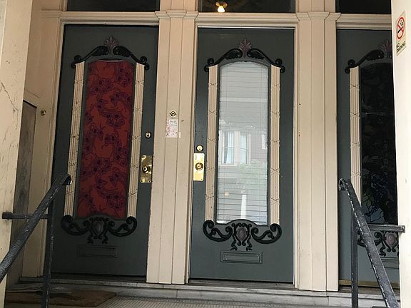 2nd image of 411 Cole St