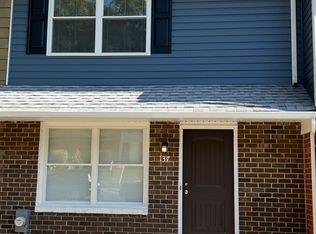 137 E Village Rd, Elkton, MD 21921